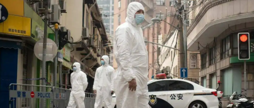 疫情下的彩虹日常，小明的温馨生活与友情的纽带