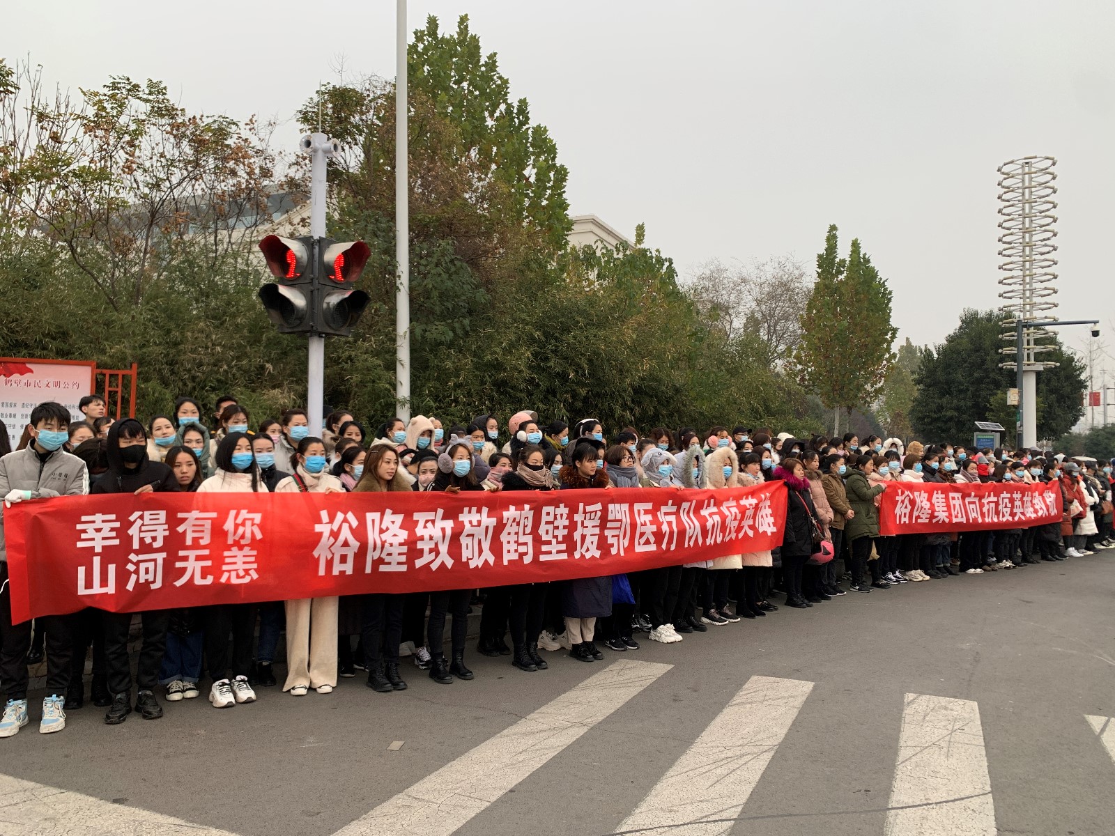 鹤壁疫情科技守护者，智能守护先锋重塑健康防线
