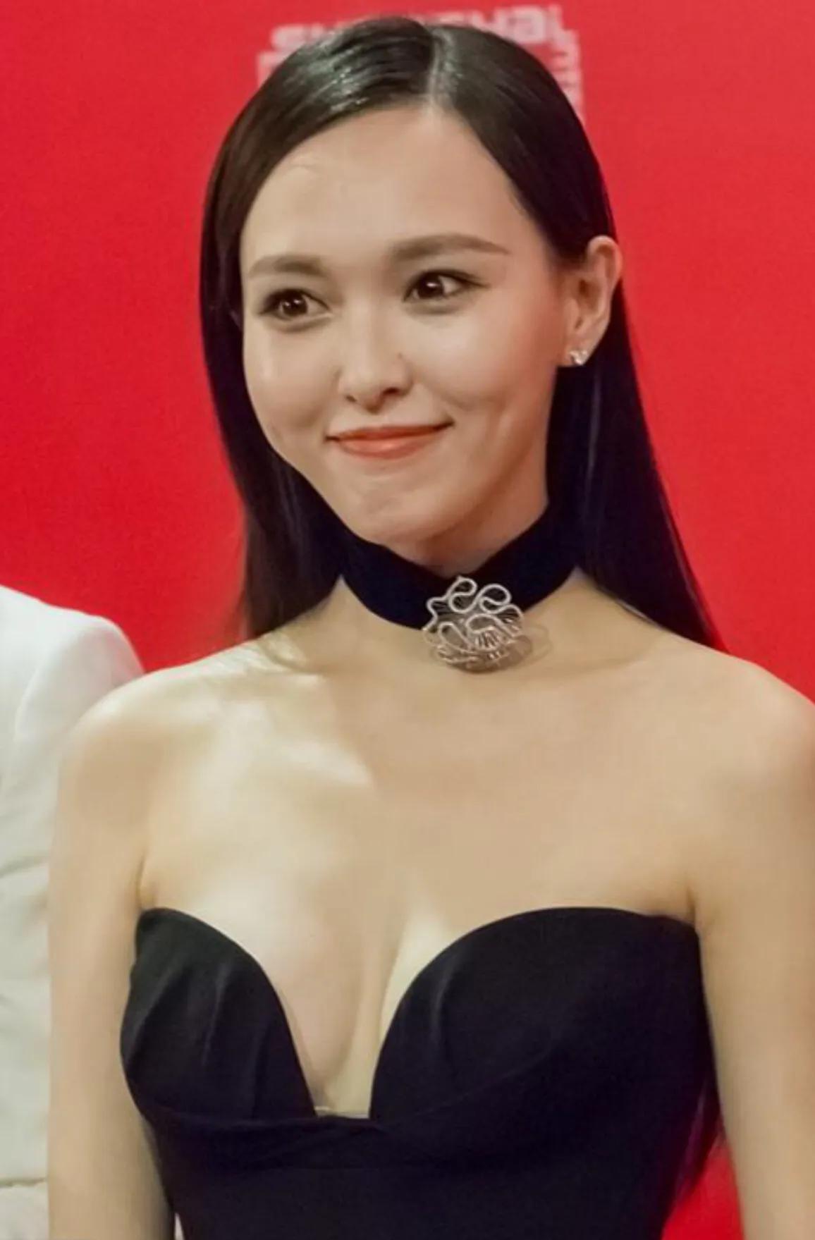 科技之光下的瞬间艺术，捕捉明星的璀璨瞬间