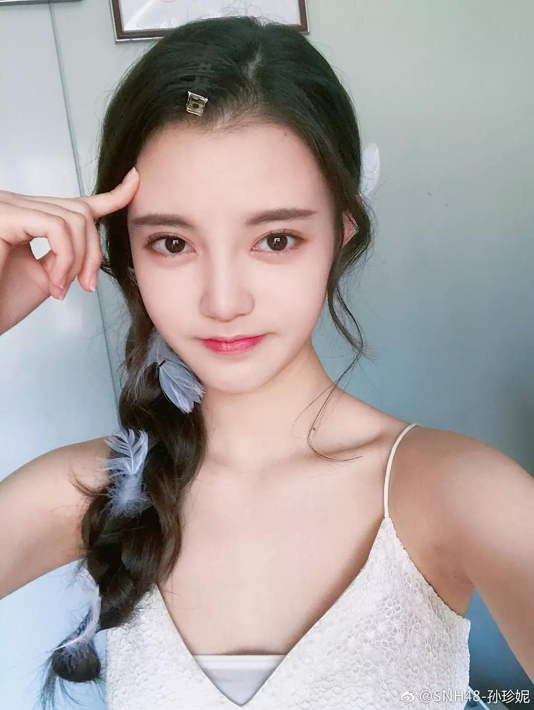 美人鱼电影演员表揭秘，星光秘密小店探寻之旅