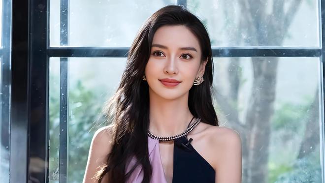 星光背后的成长之路，明星性图片揭示的努力与自信之旅