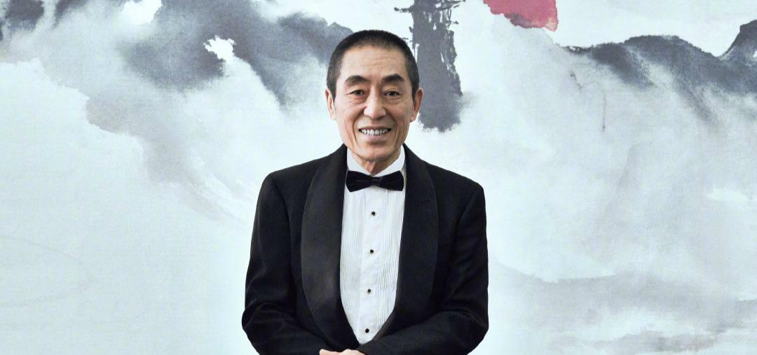 神演技演员，小巷宝藏与特色小店的奇遇记